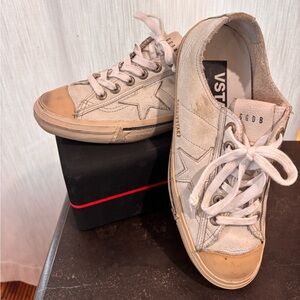 Golden Goose Sneakers